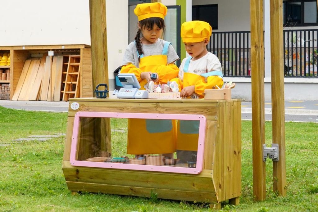 Wooden Pretend Dessert Shop for Kids