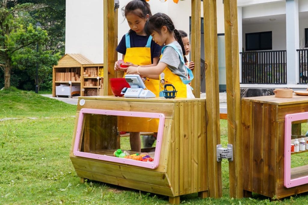 Wooden Pretend Shop Display Cabinet